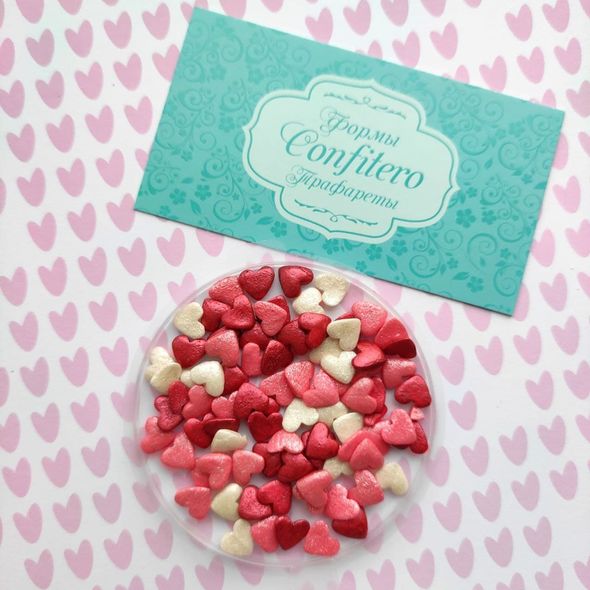 Sprinkle confectionery Hearts of three