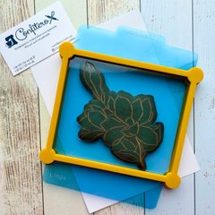 Holder frame for stencils with magnets, size M